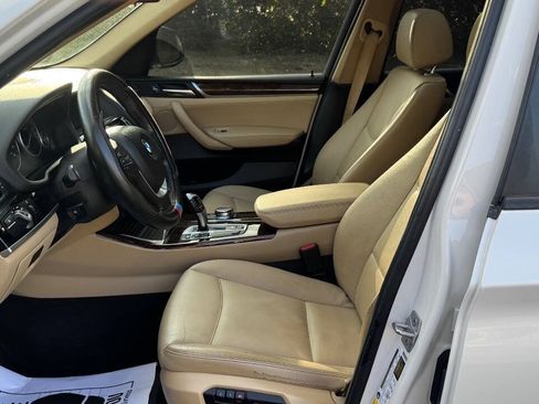 Used 2017 BMW X3 sDrive28i RWD image 15