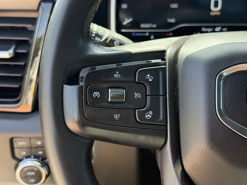 Used 2024 GMC Sierra 2500 AT4 w/ AT4 Premium Plus Package AWD/4WD image 16