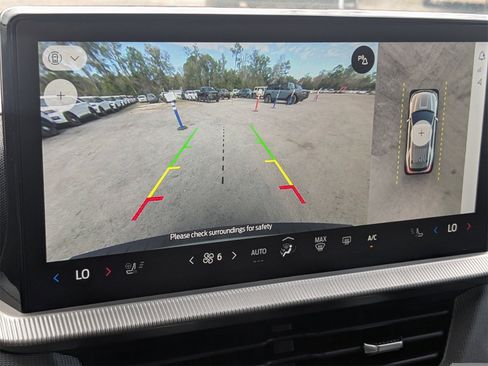 New 2025 Ford Explorer ST-Line w/ Premium Package image 24