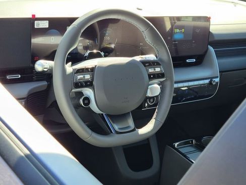 New 2026 Hyundai Ioniq 5 SE image 3