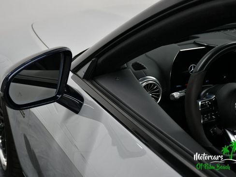 Used 2022 Mercedes-Benz SL 63 AMG 4MATIC image 7