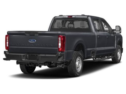 New 2026 Ford F250 Lariat w/ Black Appearance Package AWD/4WD image 2