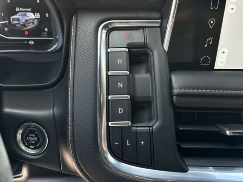 Certified 2024 GMC Yukon XL AT4 w/ AT4 Premium Package AWD/4WD image 27