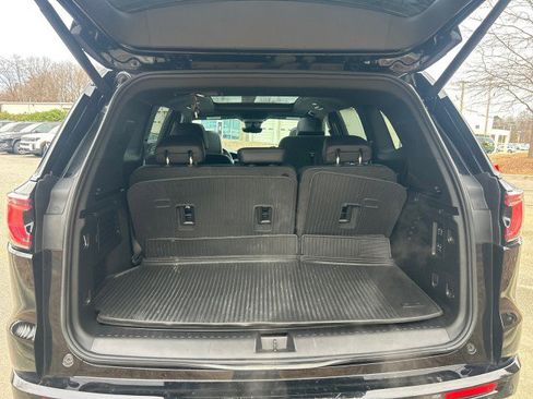 Used 2024 GMC Acadia Denali w/ Super Cruise Package image 36