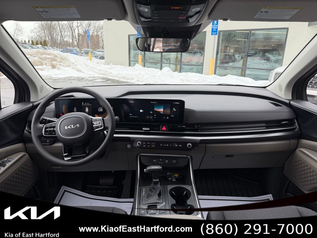 New 2026 Kia Carnival LX FWD image 22