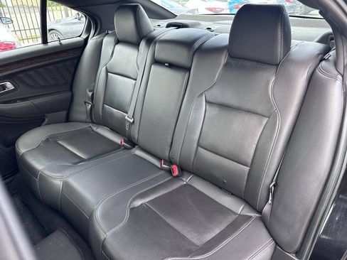 Used 2019 Ford Taurus Limited w/ Driver Assist Package FWD image 38
