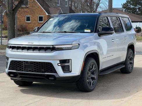 New 2026 Jeep Grand Wagoneer 4WD image 47