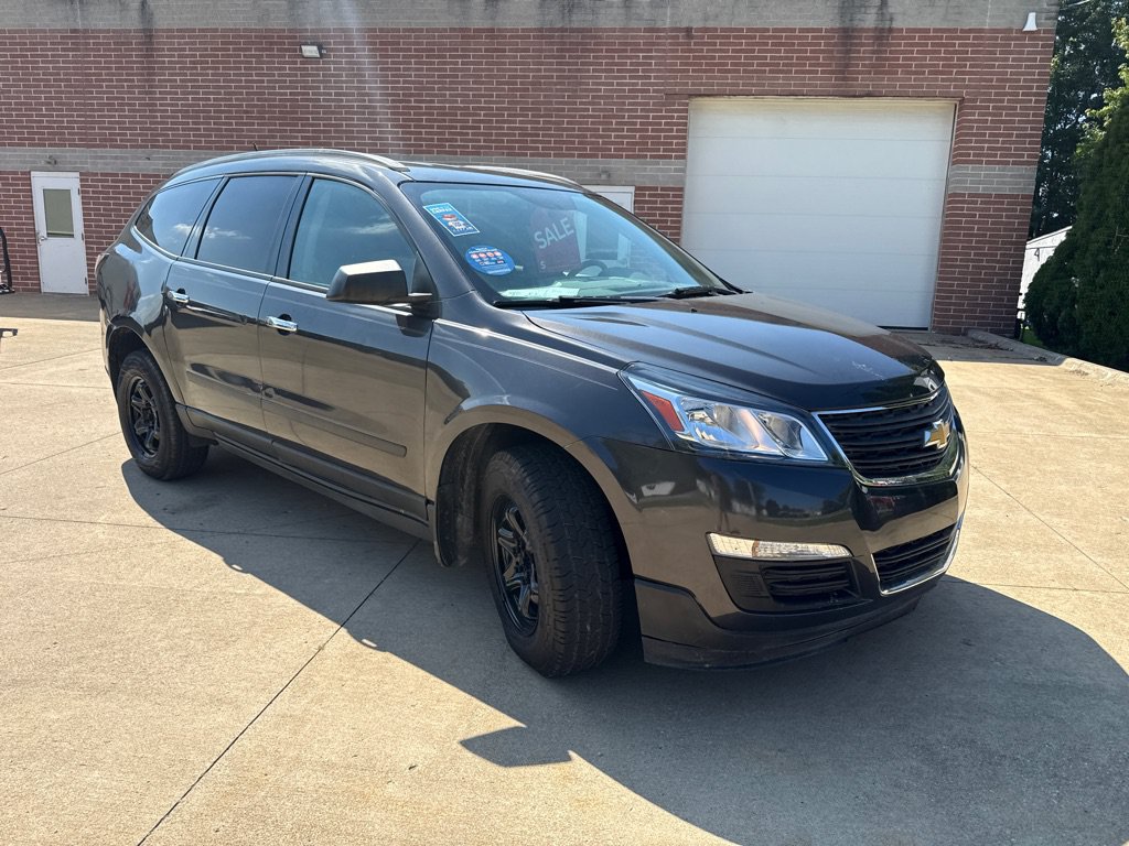 Used 2016 Chevrolet Traverse LS FWD image 3