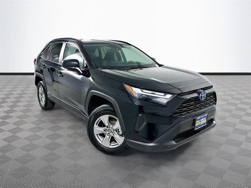 Used 2024 Toyota RAV4 LE AWD/4WD image 1