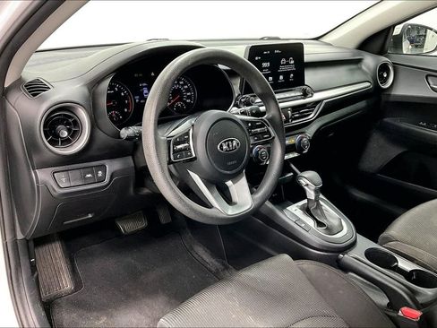 Used 2019 Kia Forte Sedan image 16
