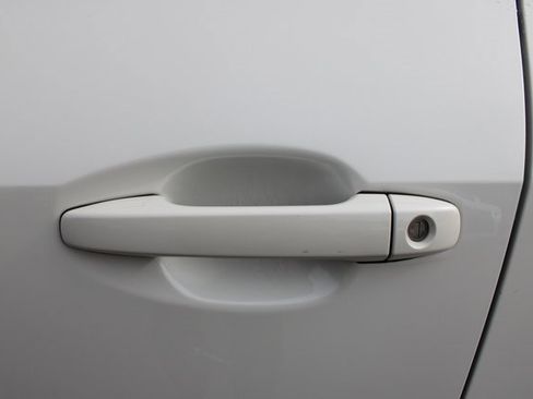 Used 2022 Subaru Legacy Limited XT image 9