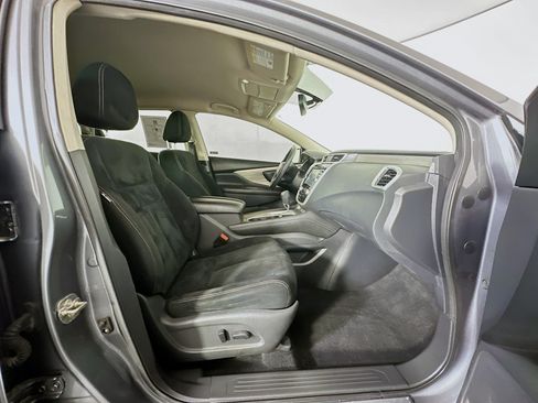 Used 2018 Nissan Murano SV FWD image 30