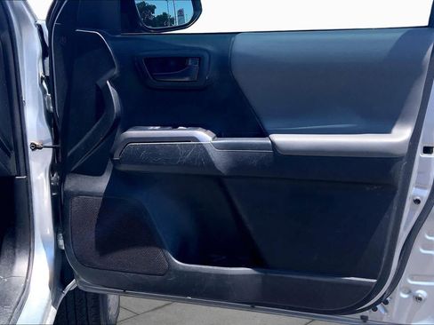 Used 2023 Toyota Tacoma SR5 RWD image 23