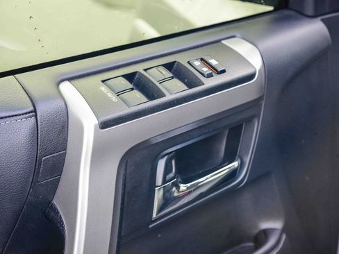 Used 2023 Toyota 4Runner SR5 Premium image 22