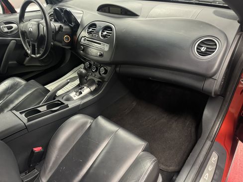 Used 2011 Mitsubishi Eclipse GS Sport image 11