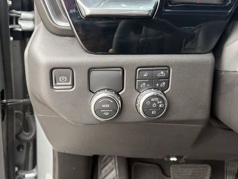 Certified 2023 GMC Sierra 1500 SLT RWD image 5