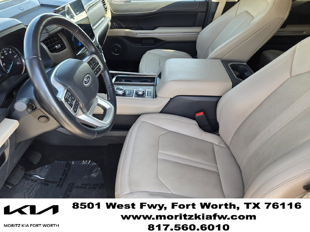 Used 2024 Ford Expedition Limited AWD/4WD image 13
