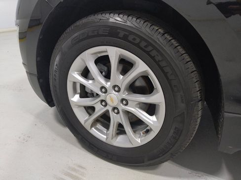 Used 2021 Chevrolet Equinox LT FWD image 31