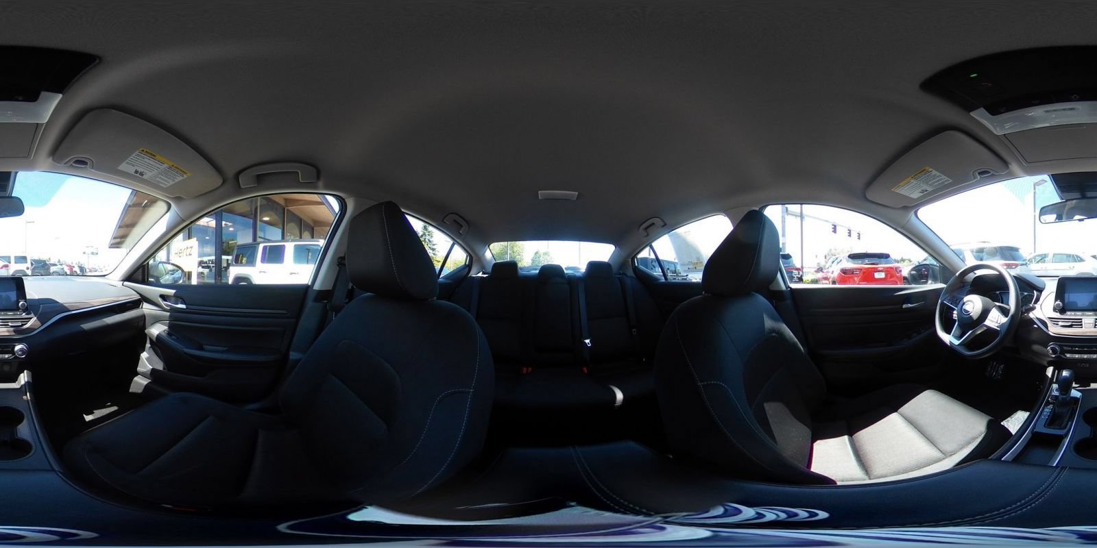 Used 2025 Nissan Altima 2.5 SV FWD image 42