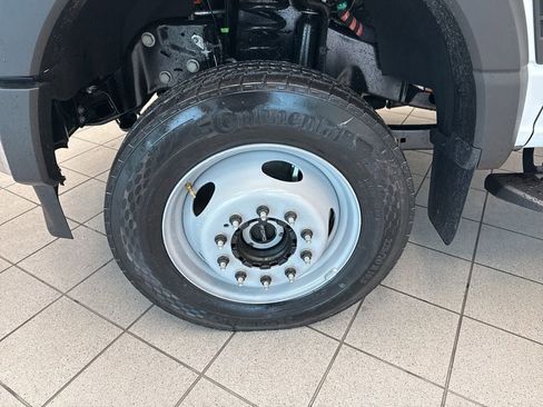 New 2026 Ford F550 4x4 Regular Cab Super Duty image 4