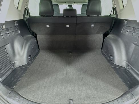 Used 2018 Toyota RAV4 XLE image 24