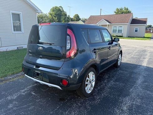 Used 2019 Kia Soul + FWD image 7