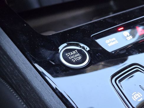 New 2025 Audi A5 2.0T Prestige image 24