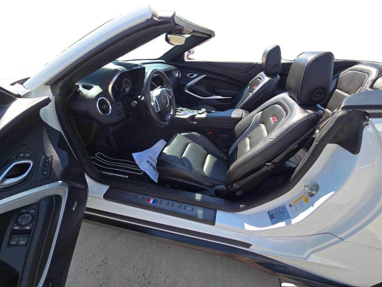 Used 2023 Chevrolet Camaro SS RWD image 9