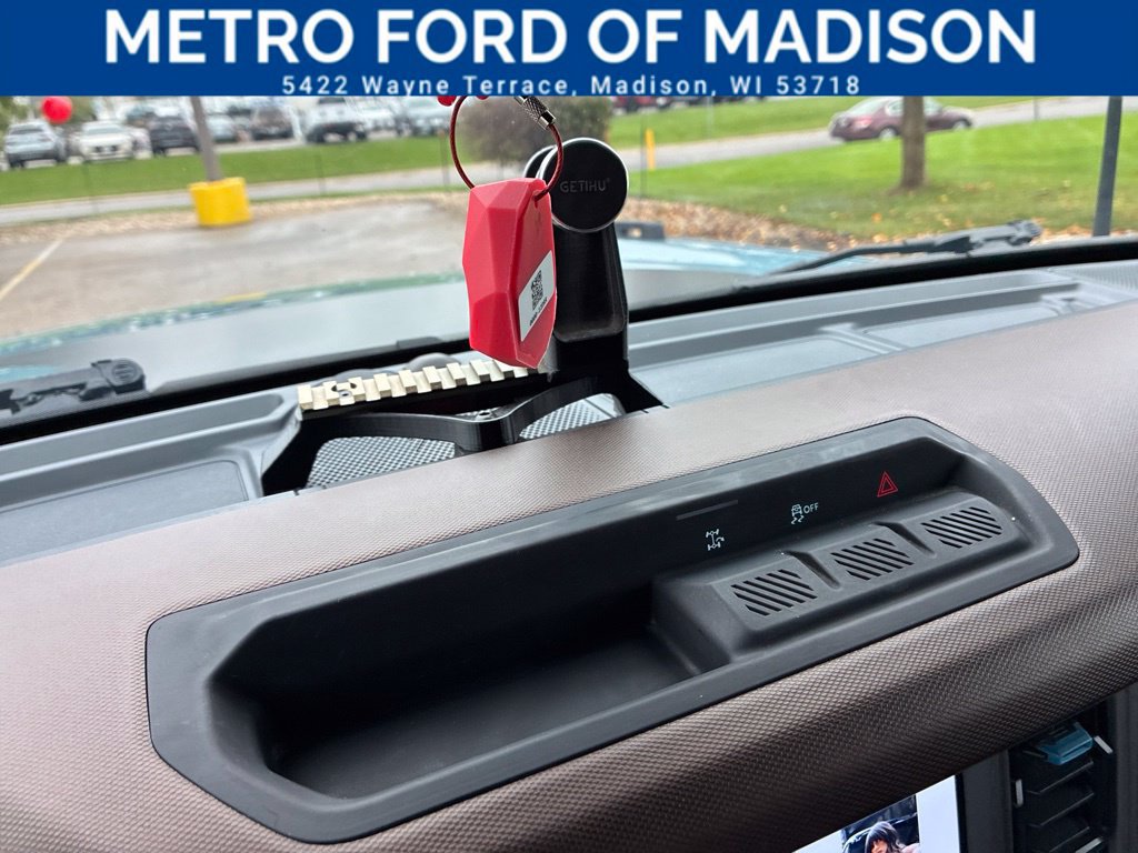 Used 2021 Ford Bronco Outer Banks AWD/4WD image 24