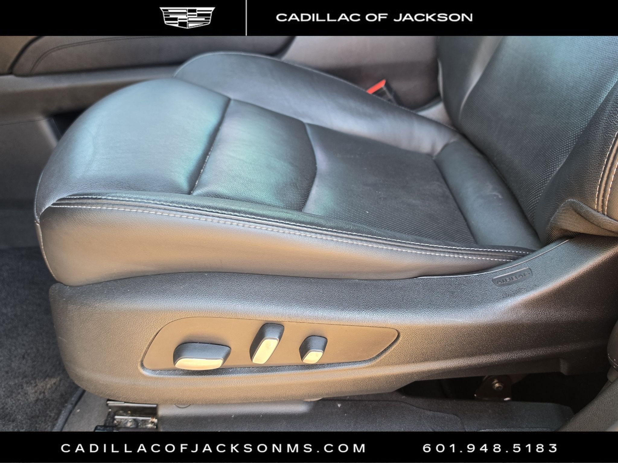 Used 2020 Cadillac XT6 Premium Luxury AWD/4WD image 15