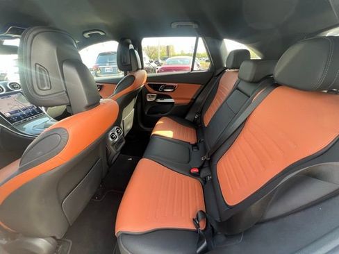 Used 2023 Mercedes-Benz GLC 300 4MATIC image 21