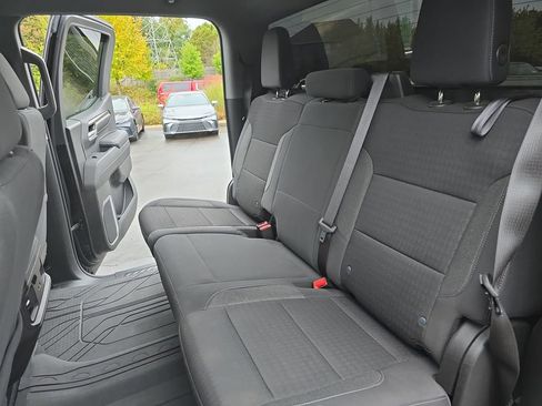 Used 2023 Chevrolet Silverado 1500 RST image 16