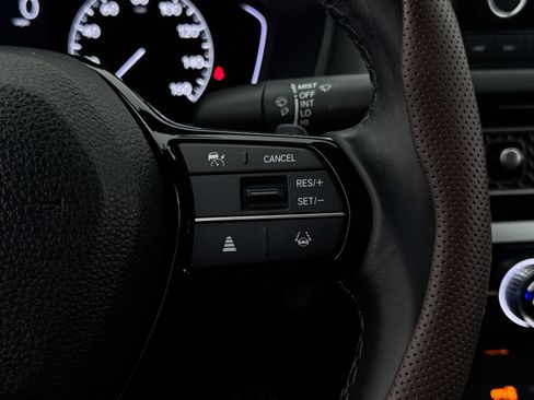 Used 2024 Honda Civic Sport image 32