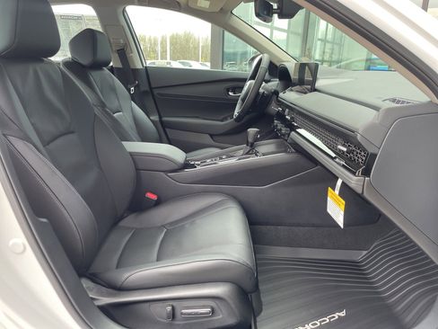 New 2025 Honda Accord EX-L image 13