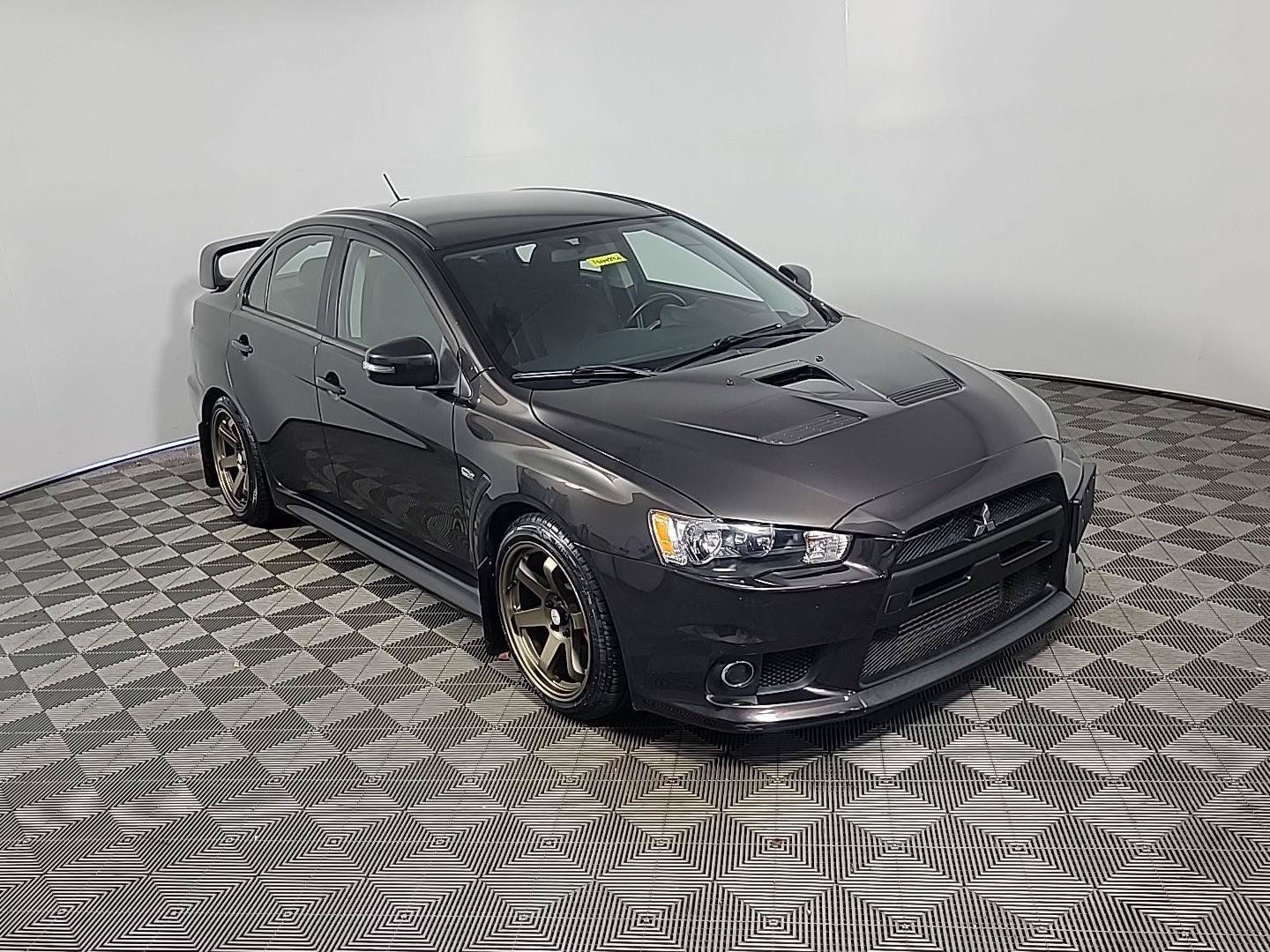 Used 2015 Mitsubishi Lancer Evolution GSR AWD/4WD image 2