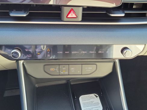 New 2026 Kia Carnival SX FWD image 33