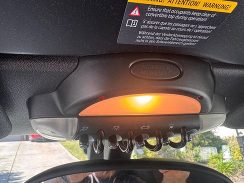Used 2015 MINI Cooper Convertible FWD image 20