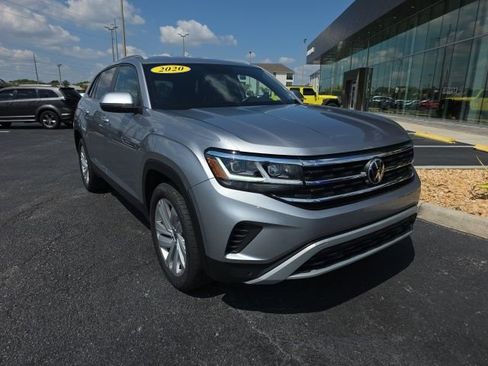 Used 2020 Volkswagen Atlas Cross Sport SE w/ Towing Package image 1