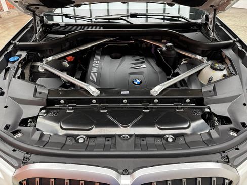 Certified 2024 BMW X7 xDrive40i w/ Climate Comfort Package AWD/4WD image 31