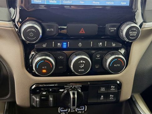 Used 2022 RAM 1500 Laramie image 19