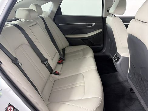 Used 2022 Hyundai Sonata Limited w/ Cargo Package image 29