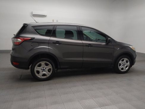 Used 2017 Ford Escape S image 10