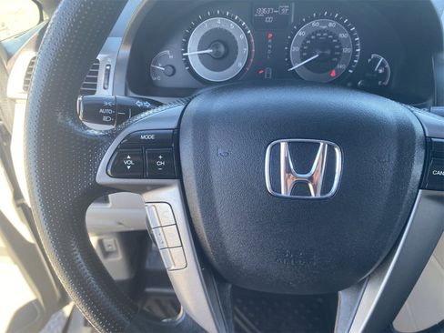 Used 2016 Honda Odyssey SE image 25
