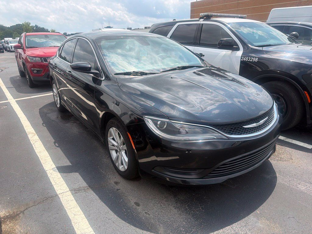 Used 2017 Chrysler 200 LX w/ Touring Convenience Group FWD image 5
