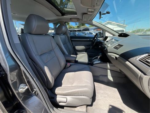 Used 2010 Honda Civic EX-L image 22