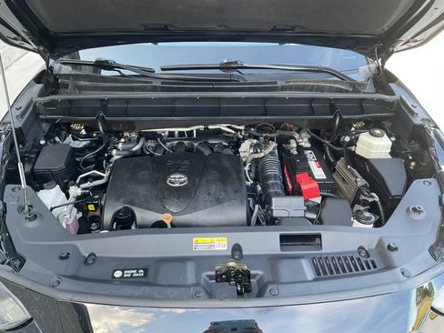 Used 2021 Toyota Highlander XSE AWD/4WD image 59