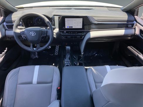 Certified 2026 Toyota Camry SE w/ Convenience Package FWD image 10