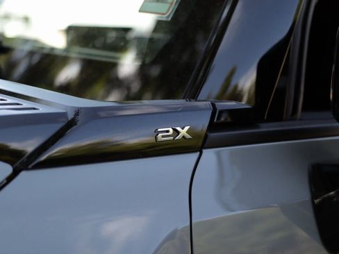 New 2026 GMC Hummer EV SUV image 52