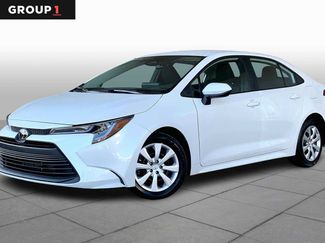 Used 2025 Toyota Corolla LE w/ Convenience Package video 1