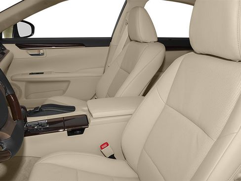 Used 2013 Lexus ES 300h w/ Luxury Pkg FWD image 8